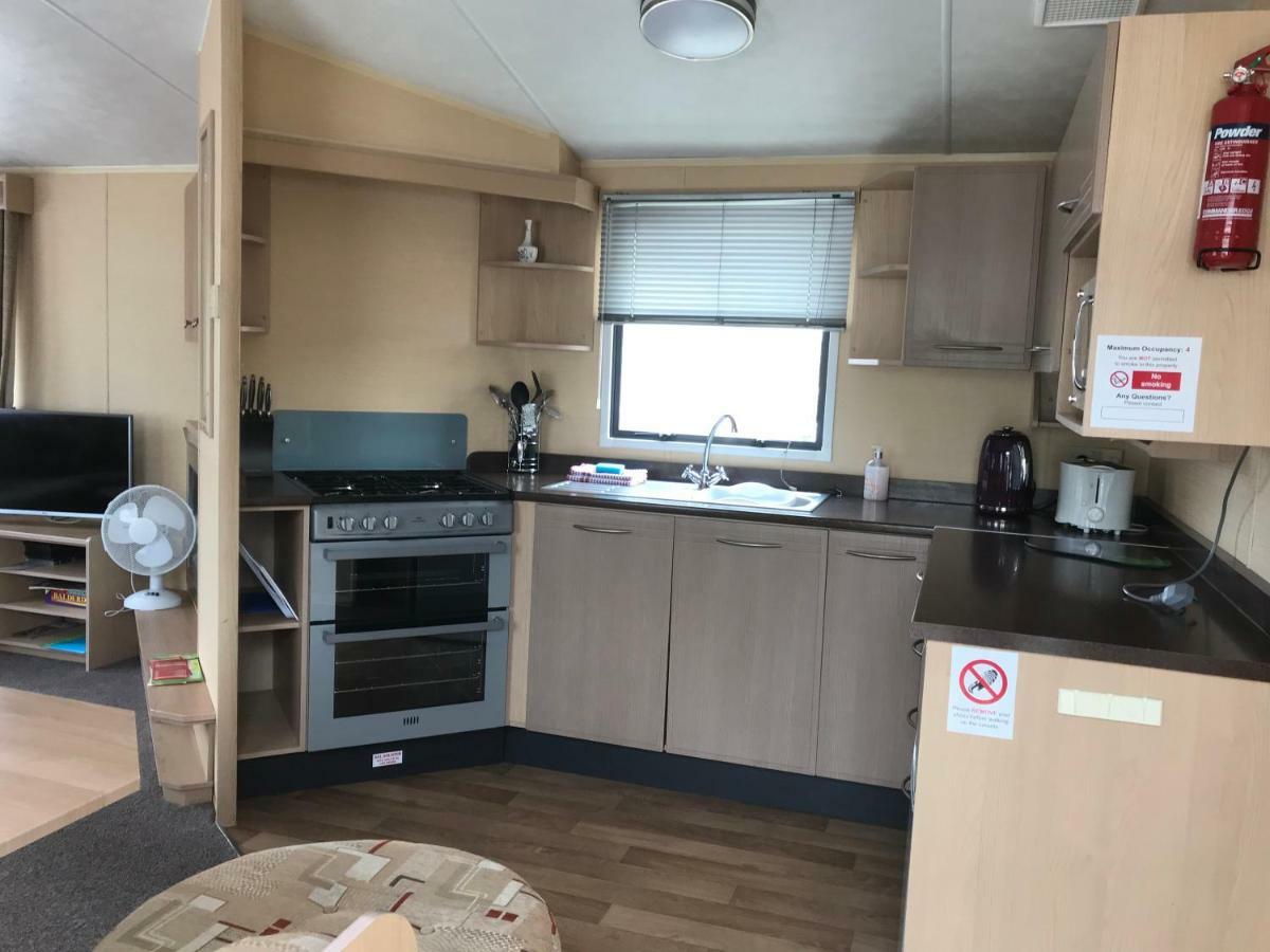 Pet Friendly Riverside Static Caravan Cheddar Kültér fotó